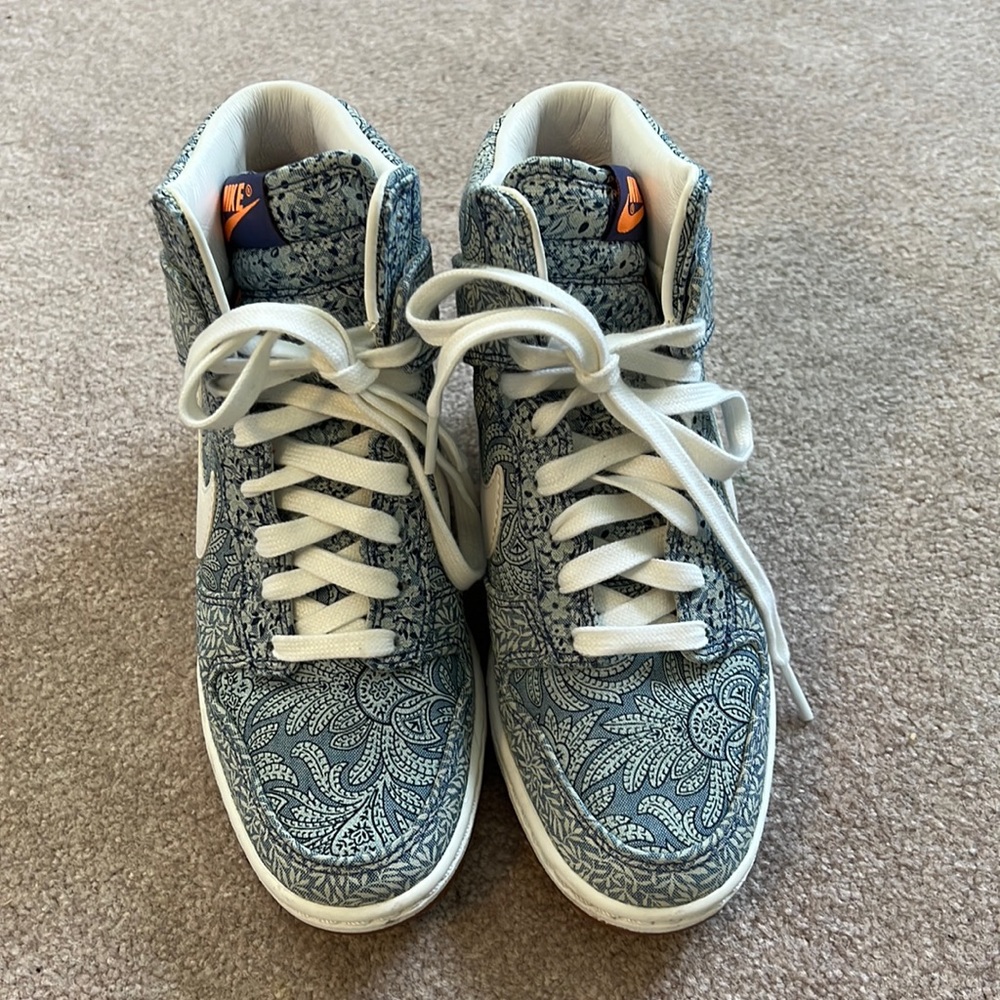 Nike Blue Paisley High-Top Wedge Sneakers